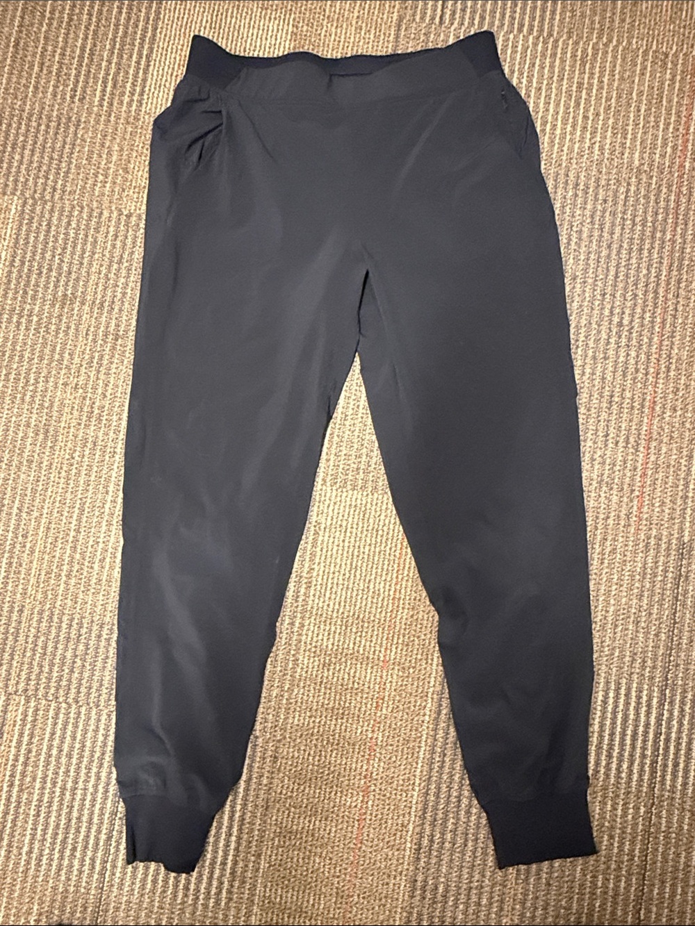 🖤 lululemon athletica Black Women's Track Joggers 8 🖤